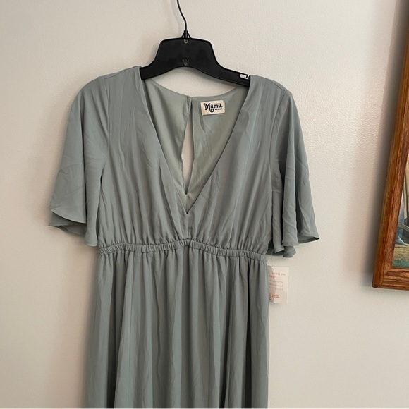 Show Me Your MuMu Emily Empire Maxi Dress in Silver Sage Crisp Size Medium NWT - Picture 5 of 10